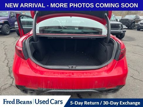Used 2019 Alfa Romeo Giulia Ti Sport w/ Quick Order Package 22S Sport image 13