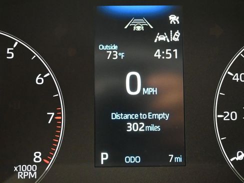 New 2025 Toyota Corolla SE image 16