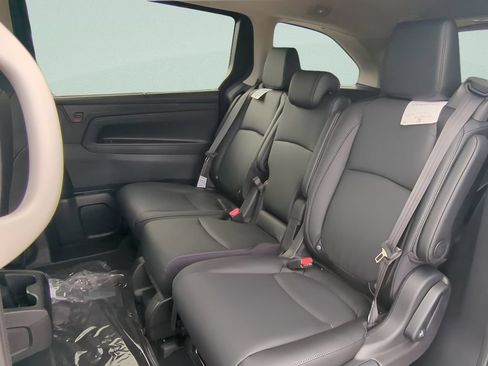 New 2026 Honda Odyssey EX-L image 10