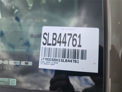 New 2025 Ford Bronco 4-Door image 10