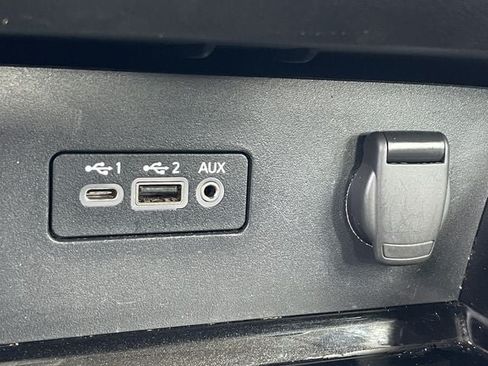 Used 2024 Nissan Altima 2.5 SV FWD image 20