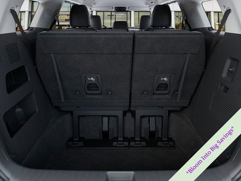 New 2026 Kia Carnival EX FWD image 19