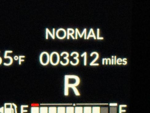 Used 2024 Honda CR-V LX image 3