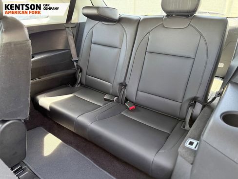 Used 2020 Acura MDX SH-AWD image 37
