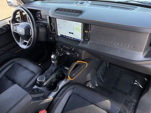 Used 2024 Ford Bronco Badlands AWD/4WD image 14