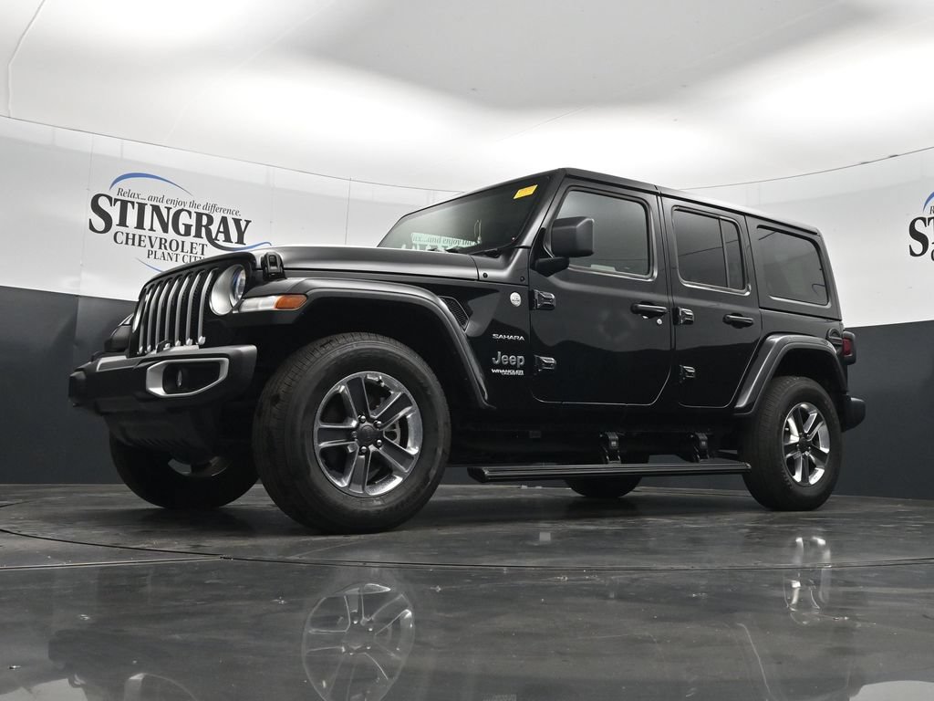 Used 2021 Jeep Wrangler Unlimited Sahara AWD/4WD image 31