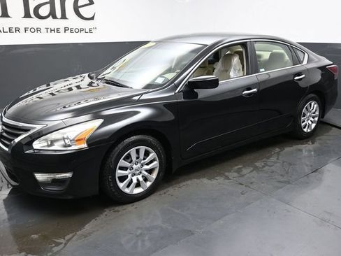 Used 2015 Nissan Altima 2.5 S w/ Power Driver Seat Package image 30