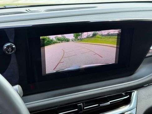Used 2025 Buick Envista Avenir FWD image 35