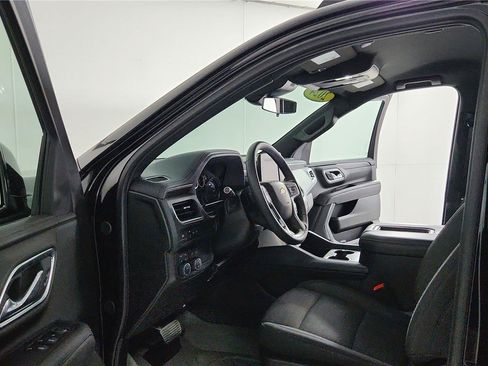 Used 2024 Chevrolet Tahoe LS AWD/4WD image 16