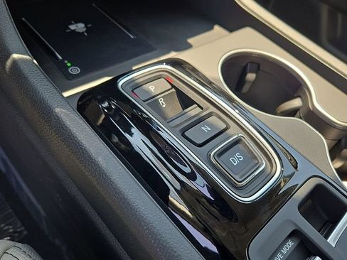 New 2026 Honda Pilot Touring image 7