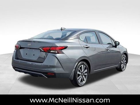 New 2025 Nissan Versa SV image 4