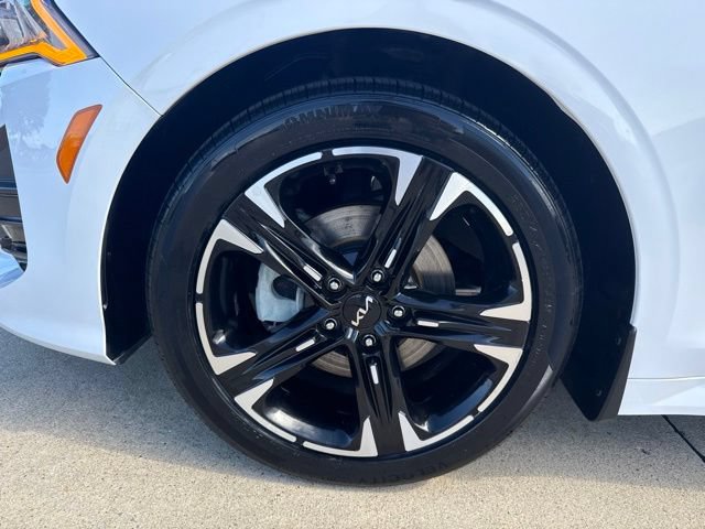 Used 2023 Kia K5 GT-Line w/ GT-Line Premium Package FWD image 6