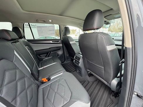 New 2026 Volkswagen Atlas Peak Edition image 26