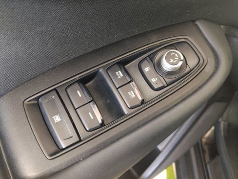 Used 2023 Subaru Outback Premium AWD/4WD image 27