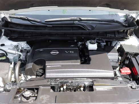 Used 2023 Nissan Murano SV w/ SV Midnight Edition Package image 12