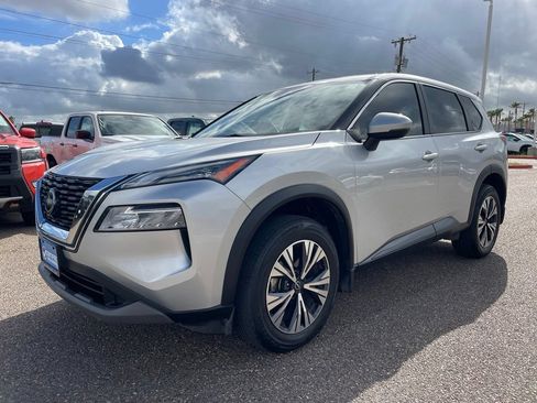 Certified 2023 Nissan Rogue SV AWD/4WD image 3