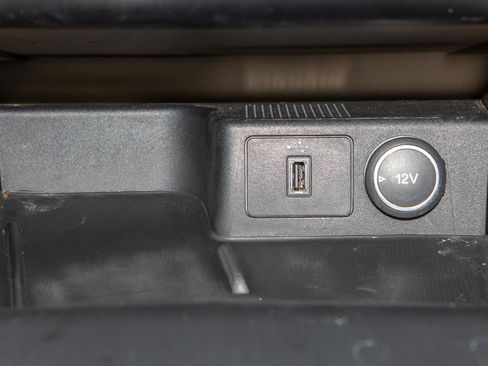 Used 2020 Ford Escape Titanium w/ Titanium Premium Package 2.0 image 20