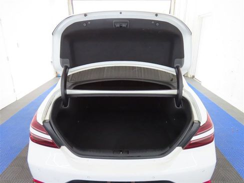 Used 2022 Genesis G70 2.0T w/ Prestige Package image 8