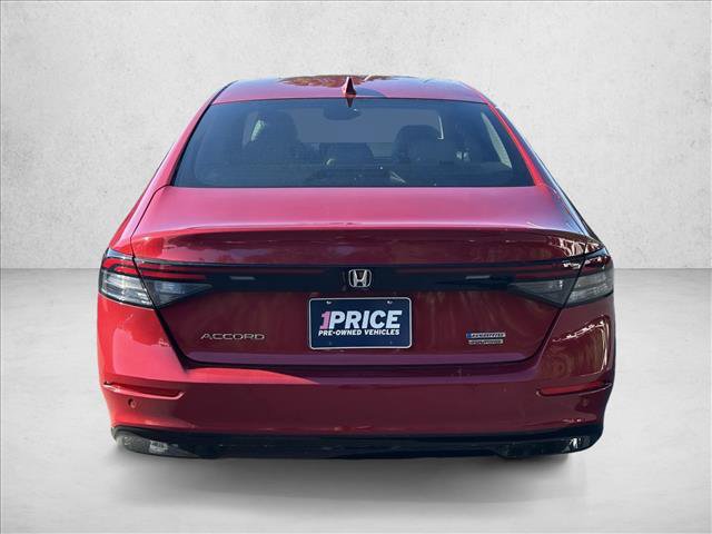 Used 2024 Honda Accord Touring image 7
