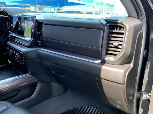 Used 2026 Chevrolet Silverado 3500 LTZ w/ LTZ Texas Edition AWD/4WD image 19