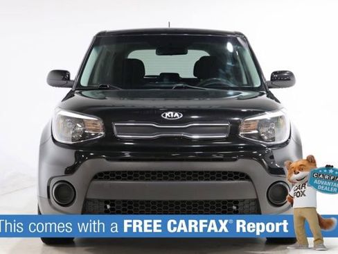 Used 2018 Kia Soul w/ Convenience Package FWD image 2