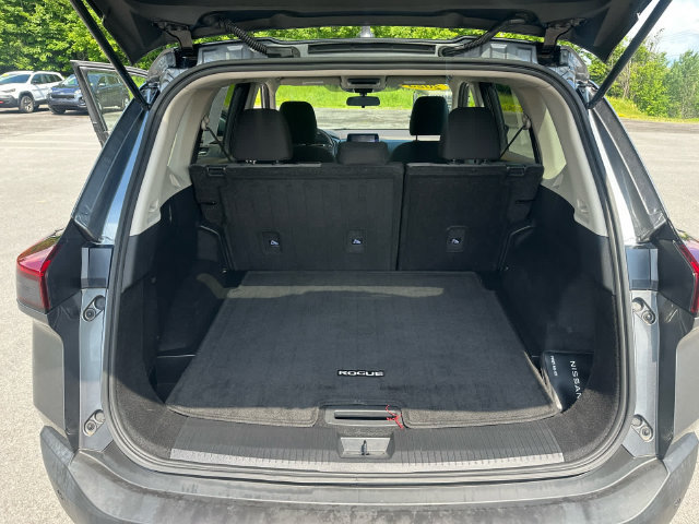 Used 2023 Nissan Rogue SV AWD/4WD image 21