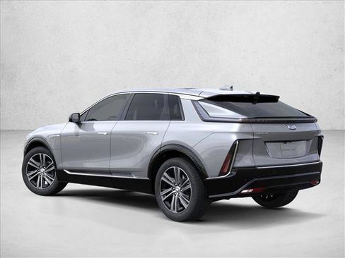 New 2026 Cadillac Lyriq Luxury RWD image 4