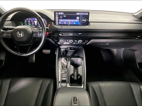Used 2023 Honda Accord Sport image 17