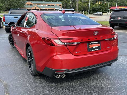 New 2026 Toyota Camry SE FWD image 5