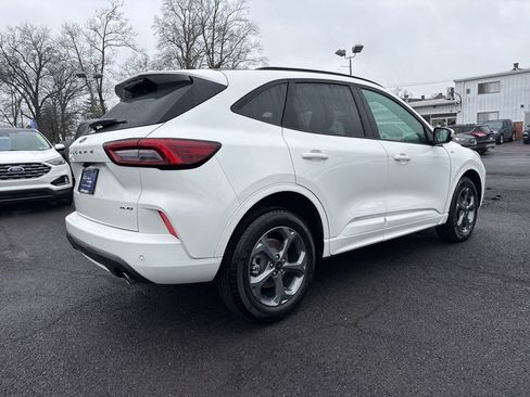 Certified 2024 Ford Escape ST-Line Select w/ Tech Pack #1 image 4