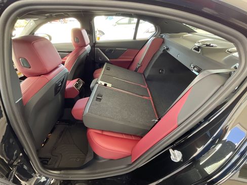 New 2026 BMW 530i 530i w/ M Sport Package image 30