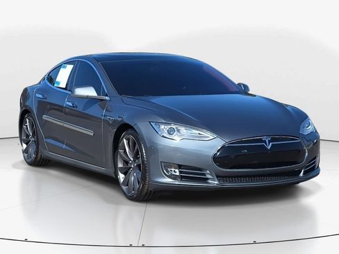 Used 2013 Tesla Model S Performance image 2