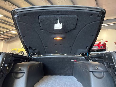 Used 2003 Chevrolet SSR w/ Preferred Equipment Group image 49