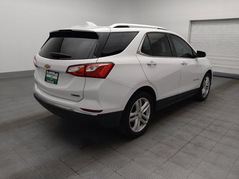 Used 2018 Chevrolet Equinox Premier FWD image 9