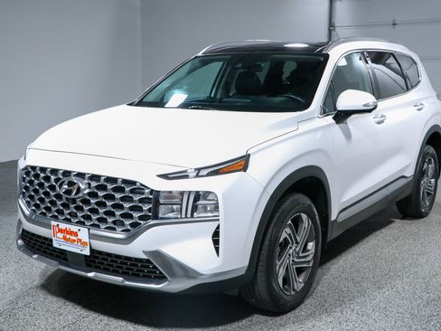 Used 2023 Hyundai Santa Fe SEL w/ Premium Package AWD/4WD image 32