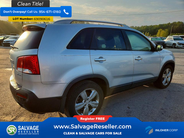 Used 2012 Kia Sorento EX w/ EX V6 Premium Pkg FWD image 4
