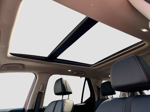 Used 2023 Honda Pilot Touring image 22