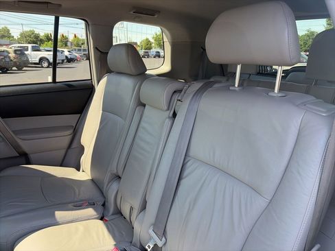 Used 2009 Toyota Highlander Sport AWD/4WD image 26