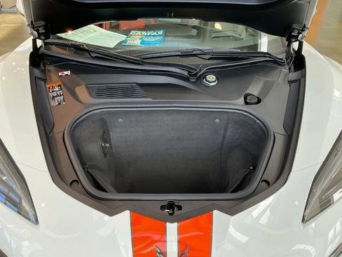 Used 2025 Chevrolet Corvette E-Ray AWD/4WD image 19