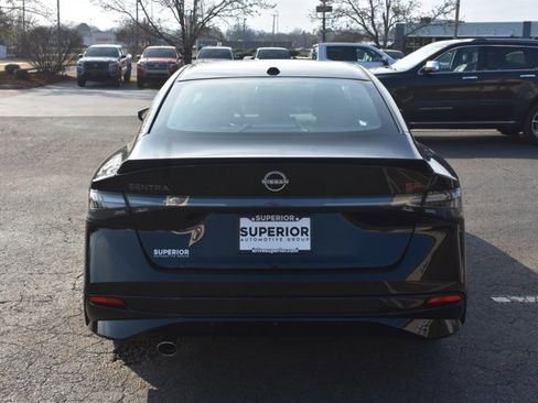 New 2026 Nissan Sentra SR w/ Floor Mat Package image 6