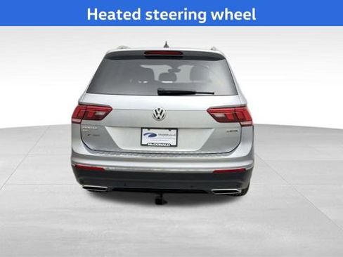 Used 2021 Volkswagen Tiguan SEL image 3