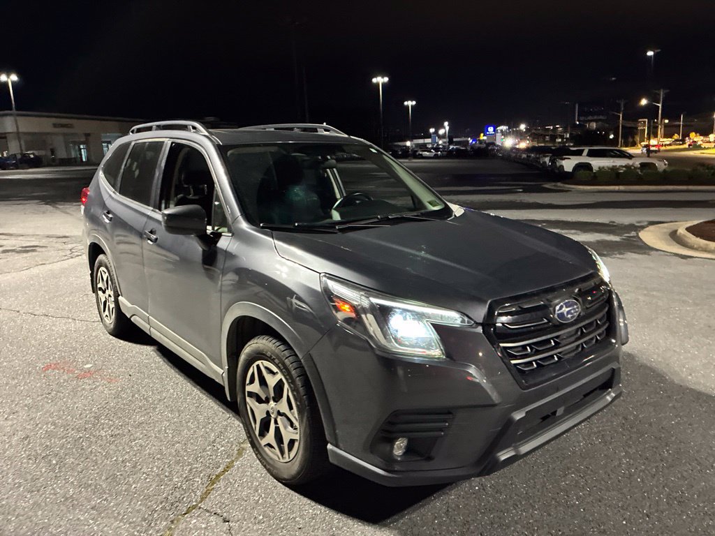 Certified 2024 Subaru Forester Premium AWD/4WD image 4