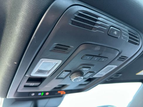 Used 2023 Cadillac Escalade Sport w/ LPO, ONYX Package image 34