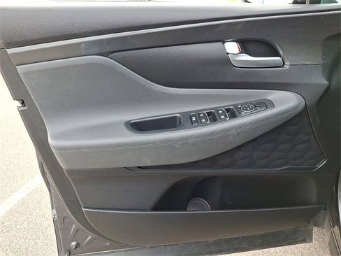 Used 2023 Hyundai Santa Fe SEL image 12
