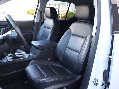 Used 2018 Chevrolet Traverse Premier w/ Redline Edition image 2