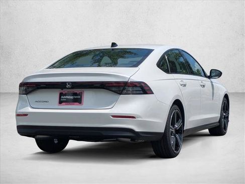 New 2026 Honda Accord SE image 2