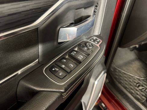 Used 2024 RAM 3500 Laramie w/ Night Edition image 21