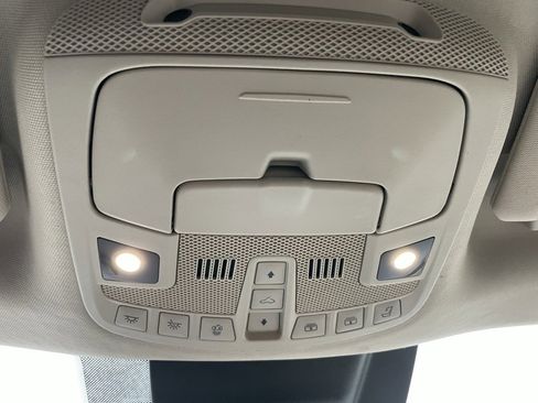 Used 2021 Lincoln Navigator Reserve w/ Luxury Package image 23