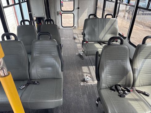 Used 2019 Ford E-450 and Econoline 450 Super Duty w/ Shuttle Bus Prep Package image 9