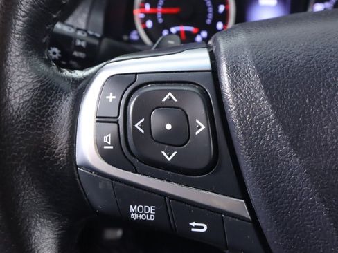 Used 2016 Toyota Camry SE FWD image 12